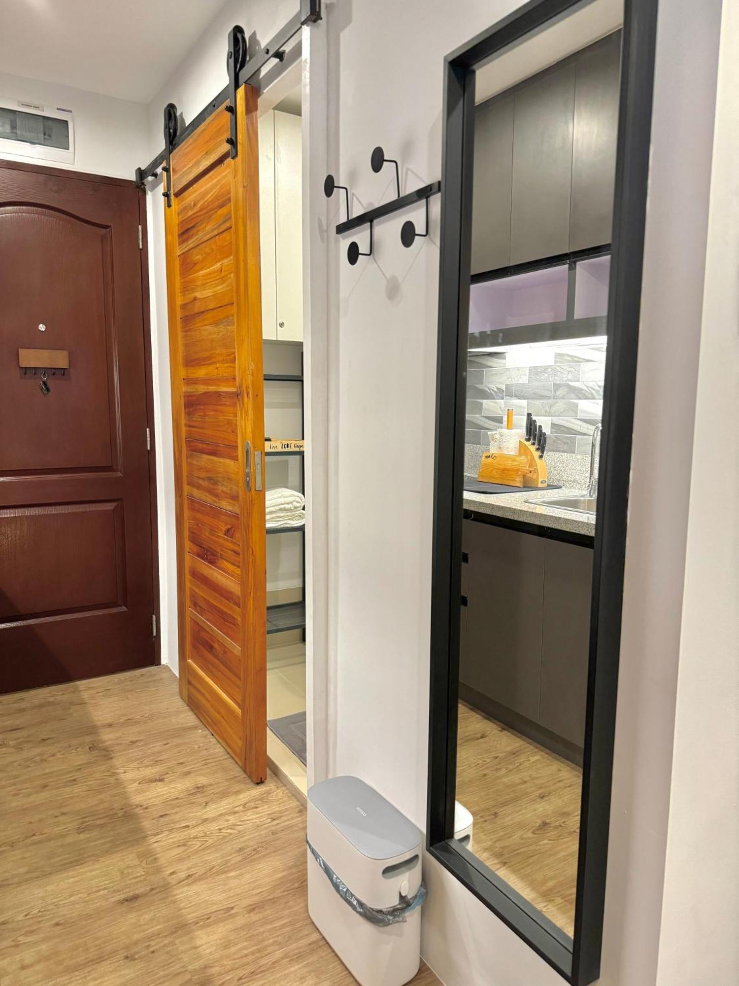 Fullerton Suites Puting Kahoy Kültér fotó